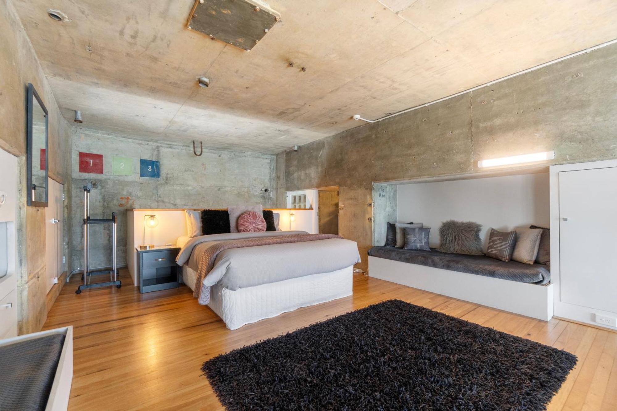 The Silos Apartments Raglan Exterior foto